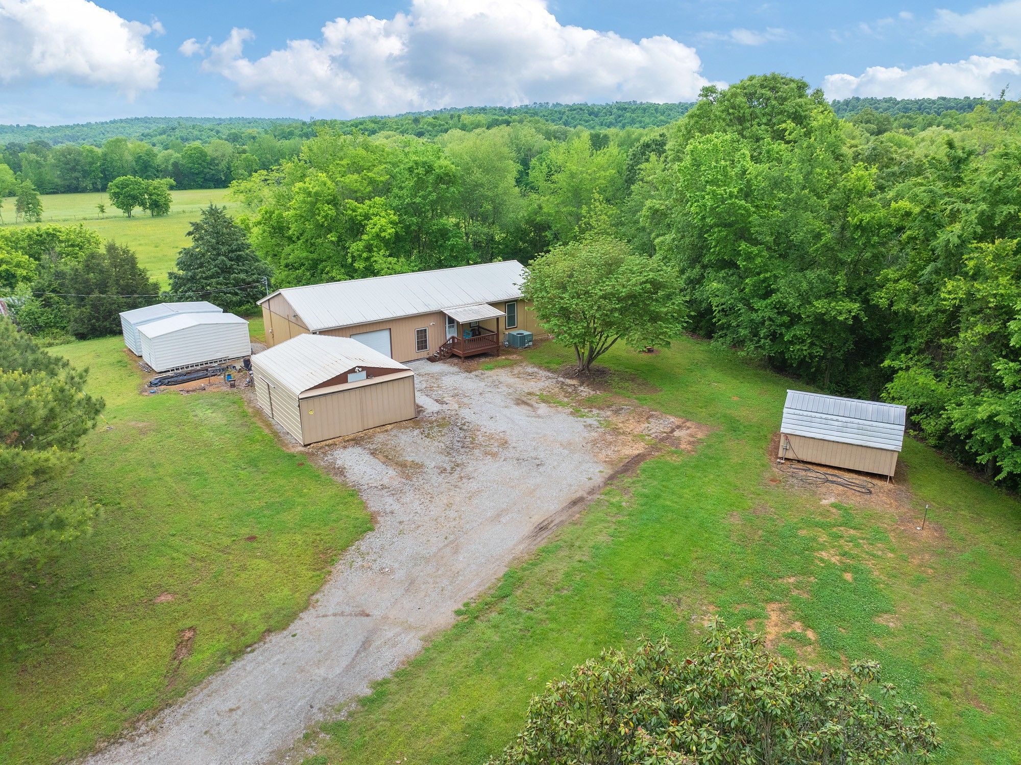 2899 Lower Lick Creek Rd