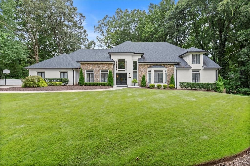 1460 Lakemist Court
