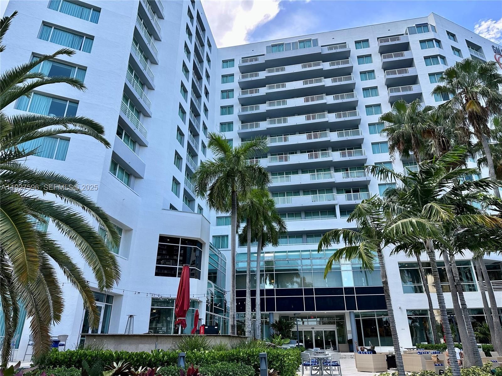 2670 E Sunrise Boulevard 311