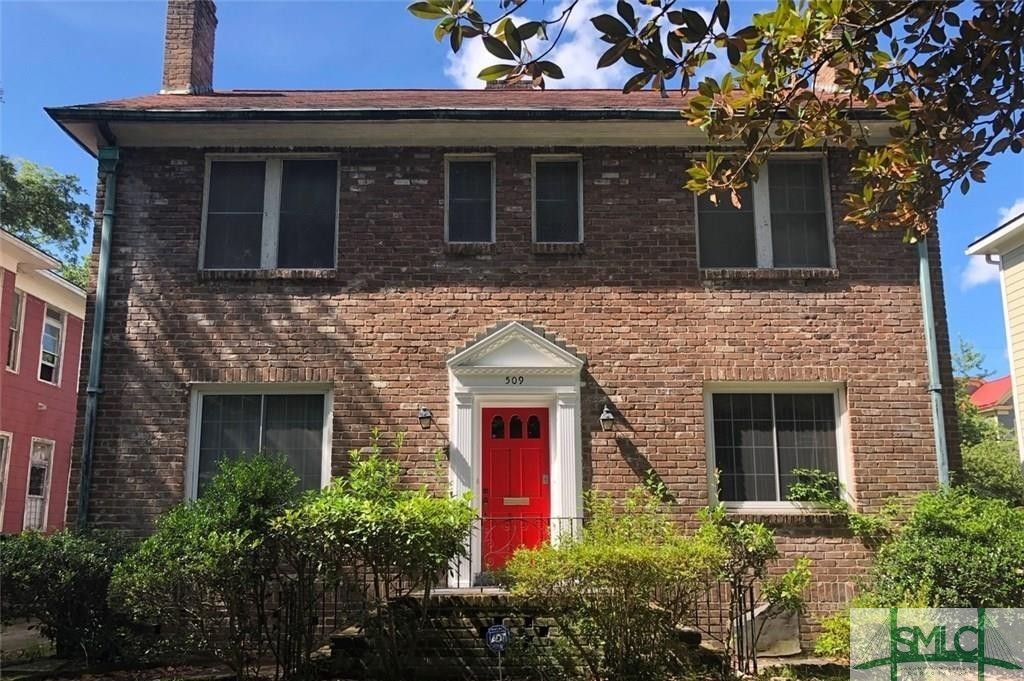 509 E Waldburg Street