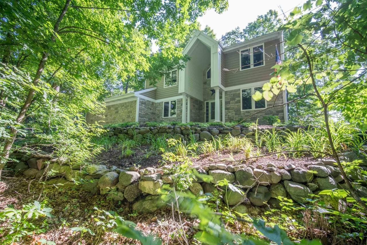 5422 Bauers Drive