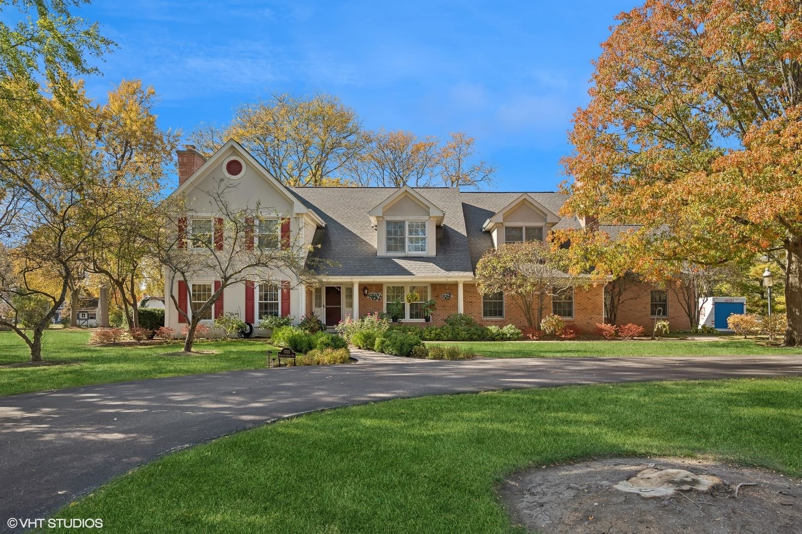 1765 Bowling Green Drive