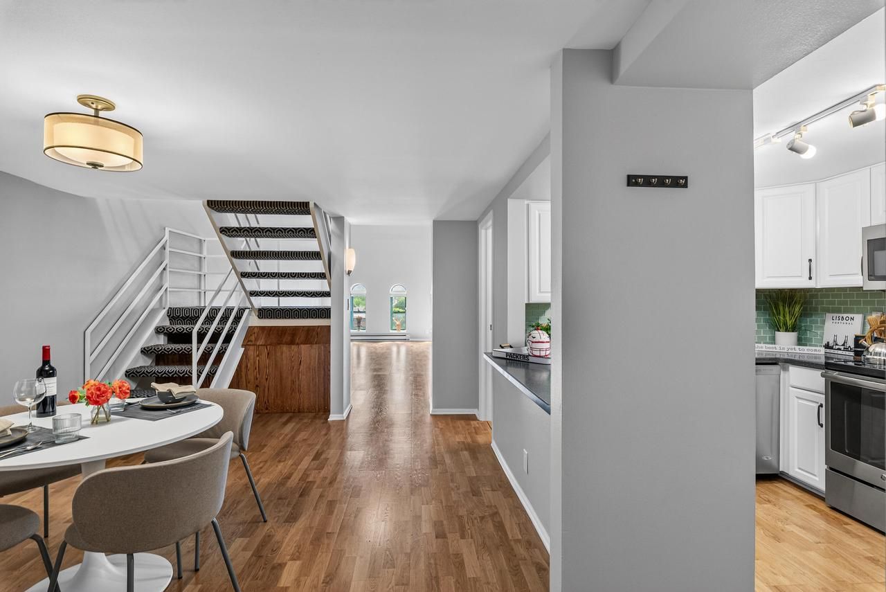 270 E Highland Avenue 1021