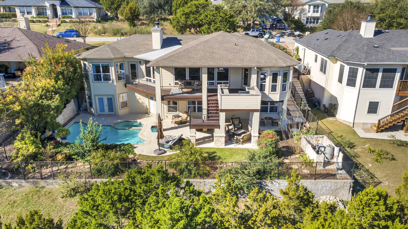 3111 Burnside Circle