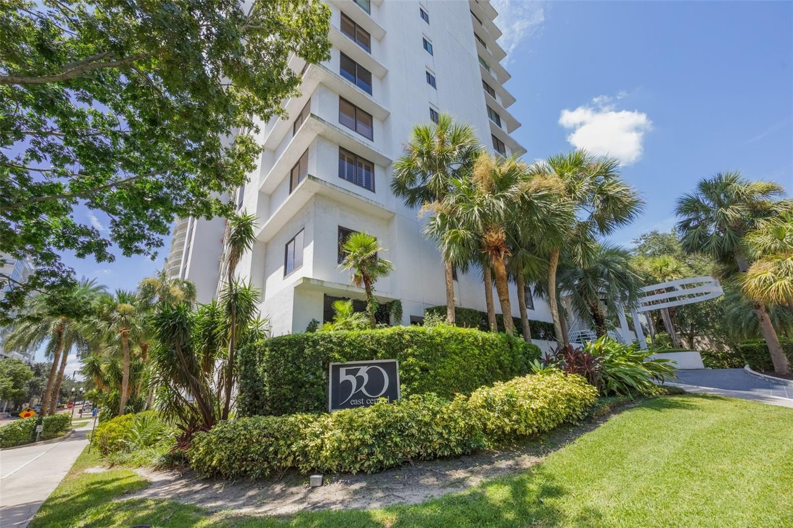 530 E Central Boulevard 404