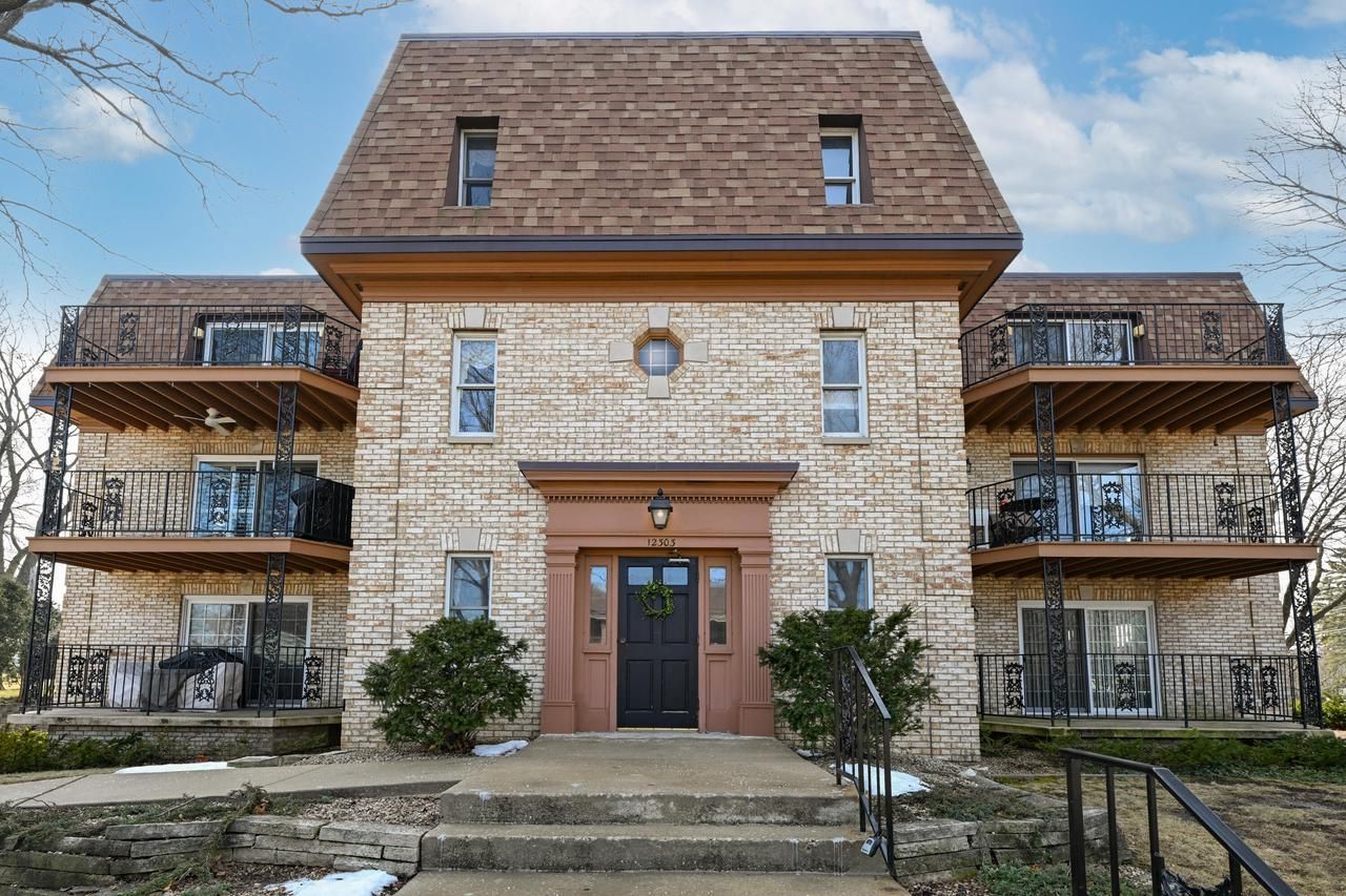 12303 West Center Street 1A