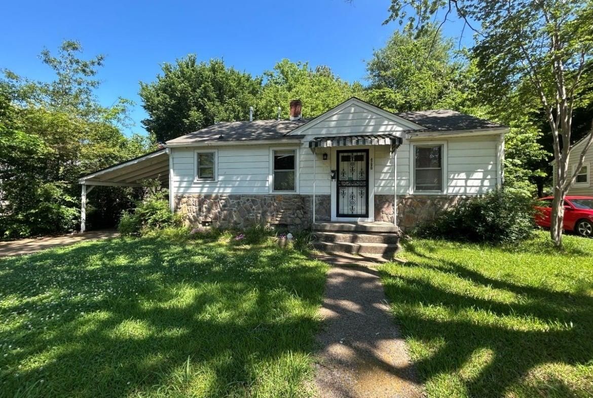 4290 Zelda Ln