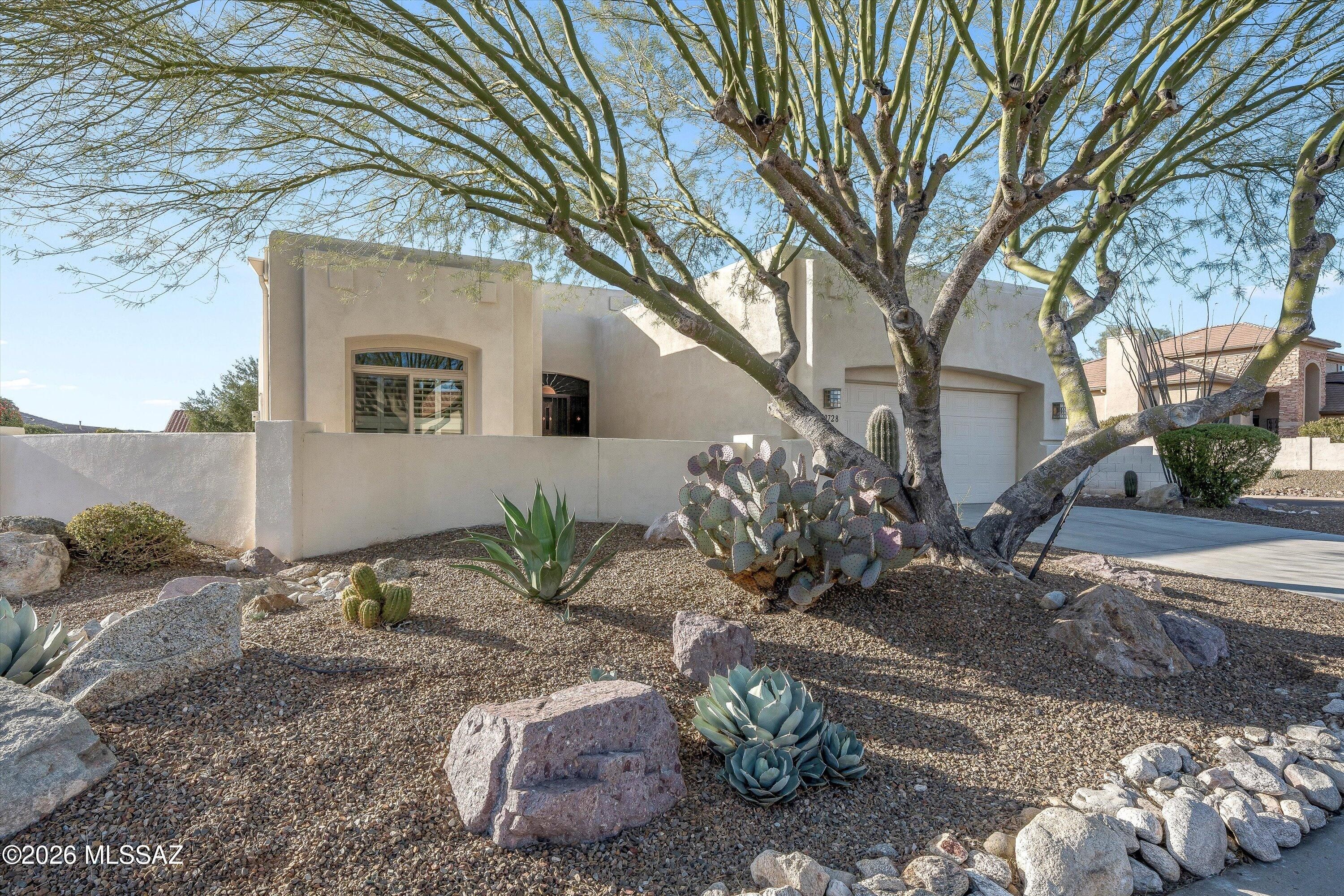 39728 S Sand Crest Drive