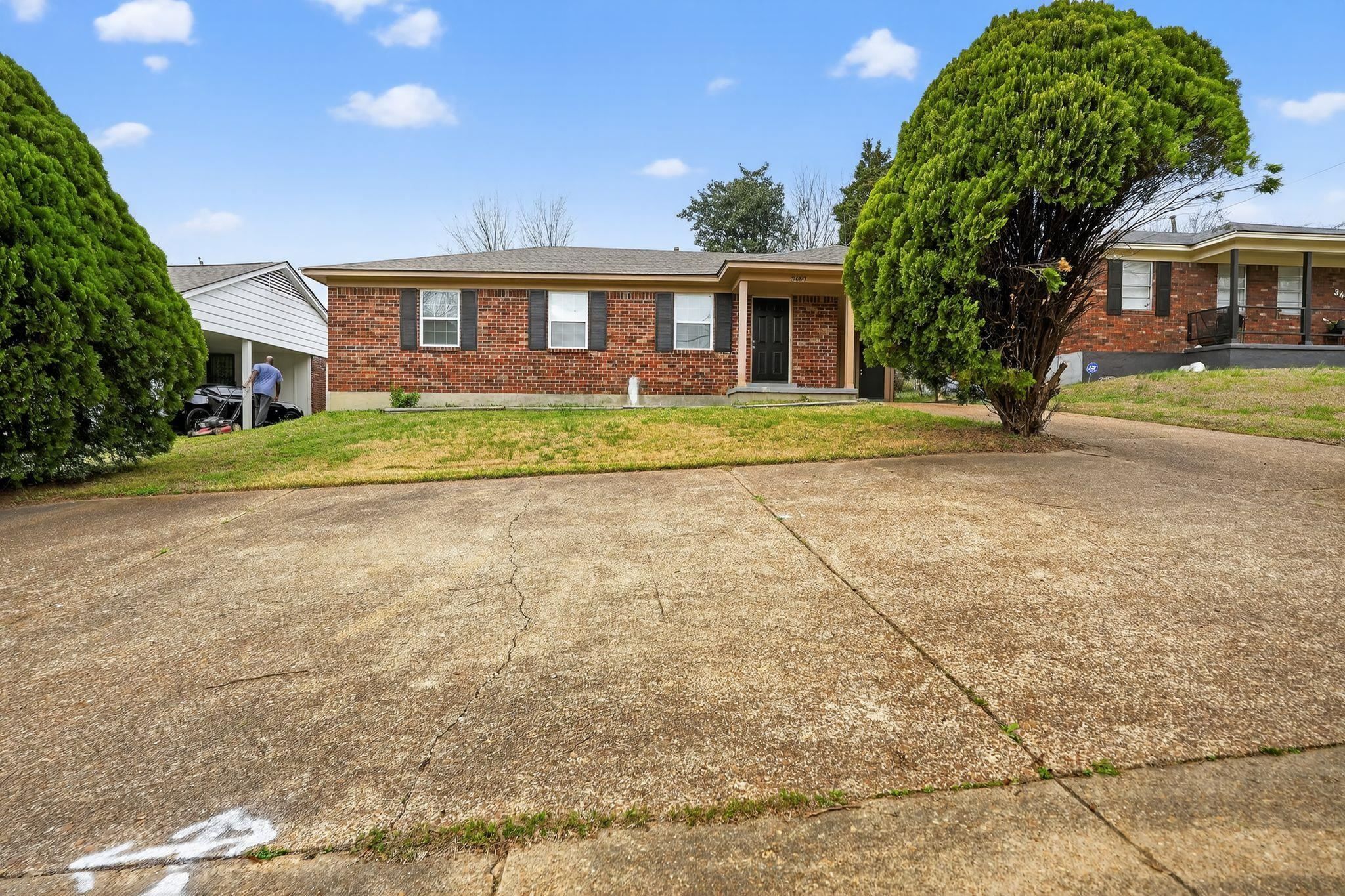 3487 Overton Crossing St