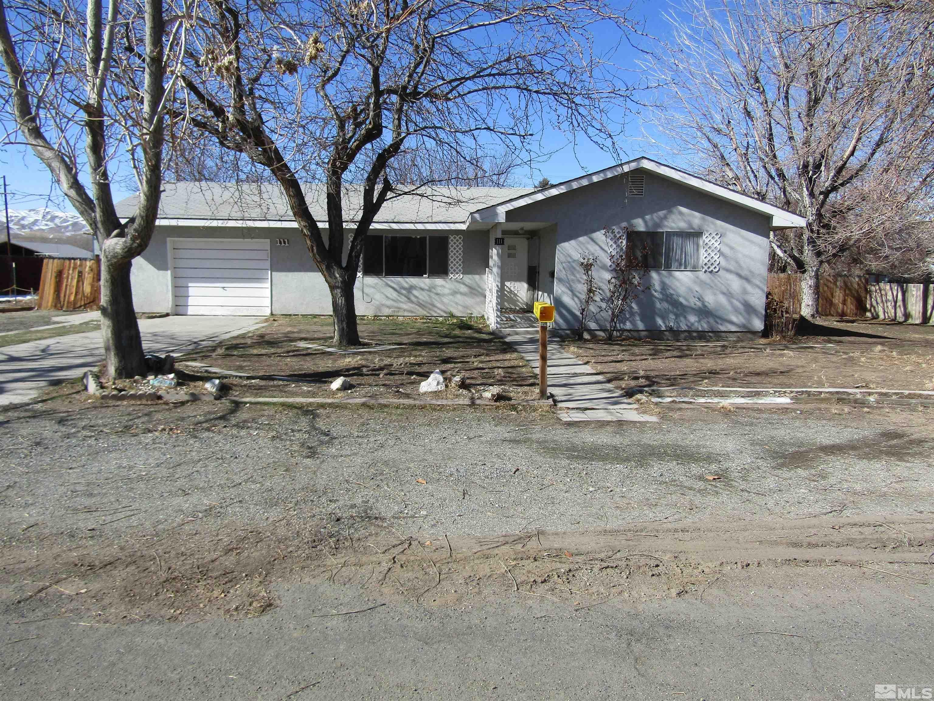 111 S Whitacre Street