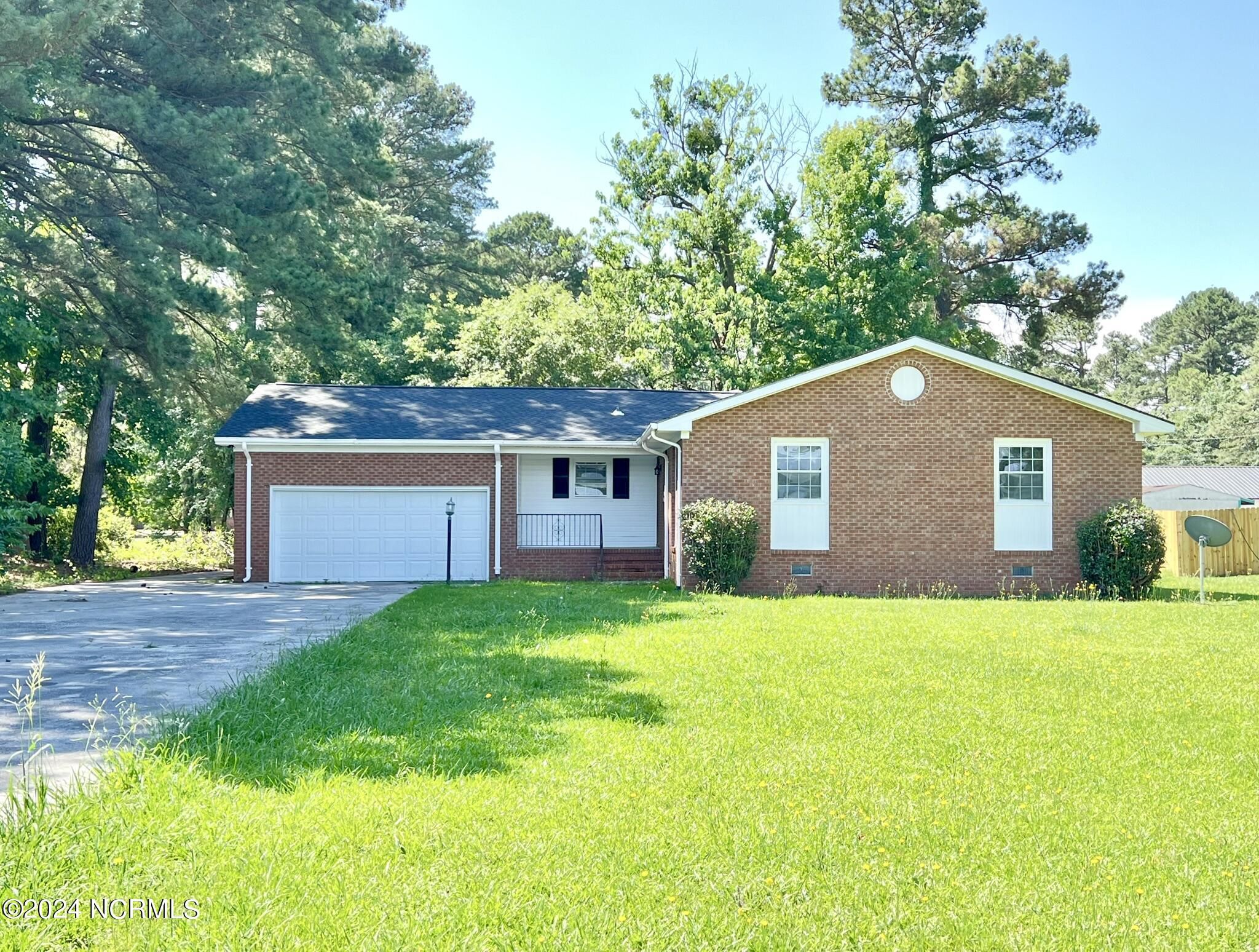 710 W Wards Bridge Road, Warsaw, 28398, North Carolina - Warsaw, North ...