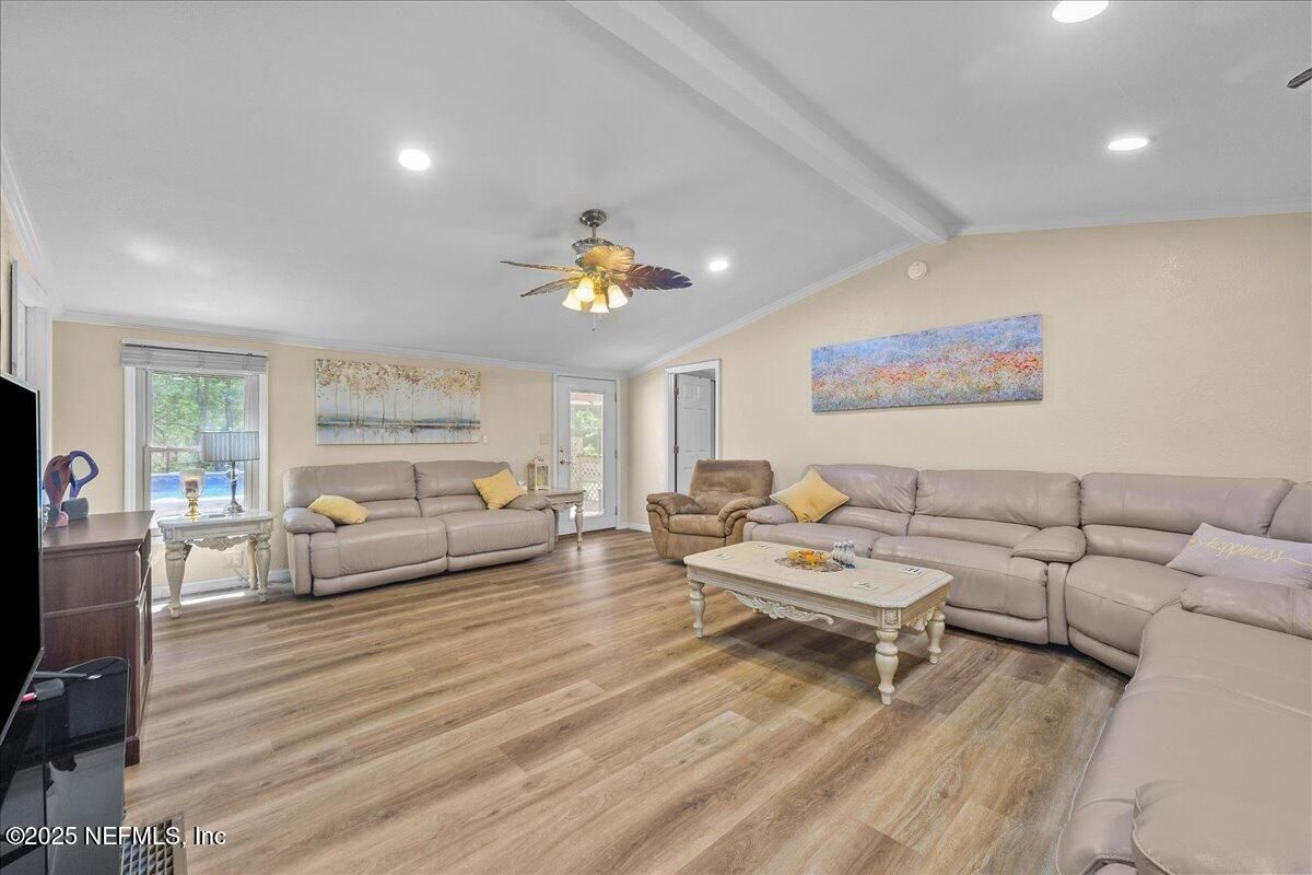 185 Kingfish Road