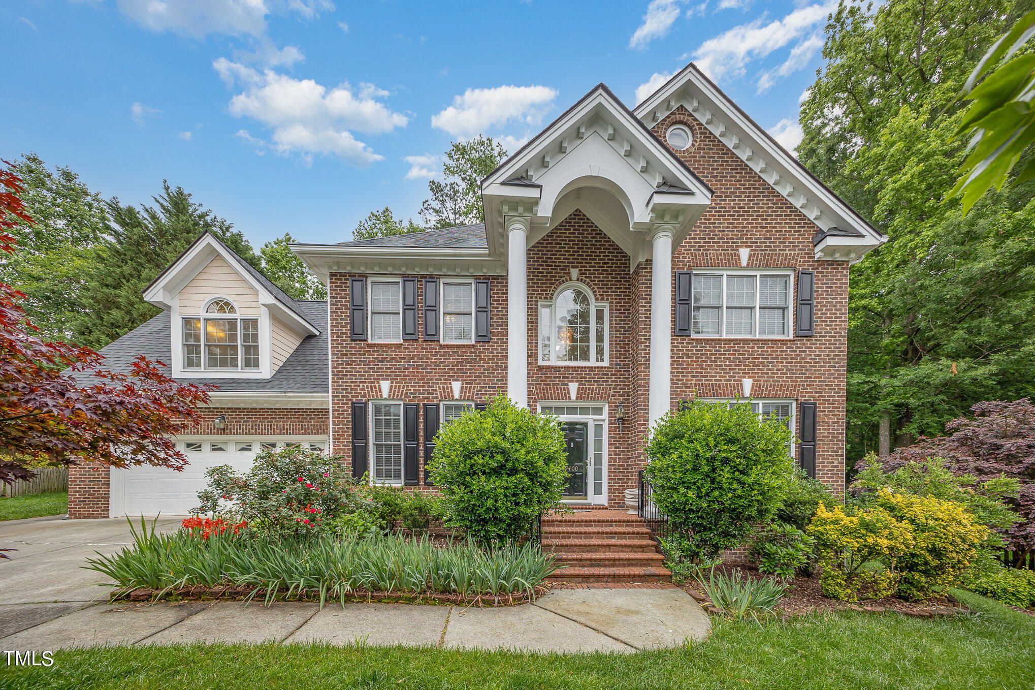 9400 Floral Ridge Court