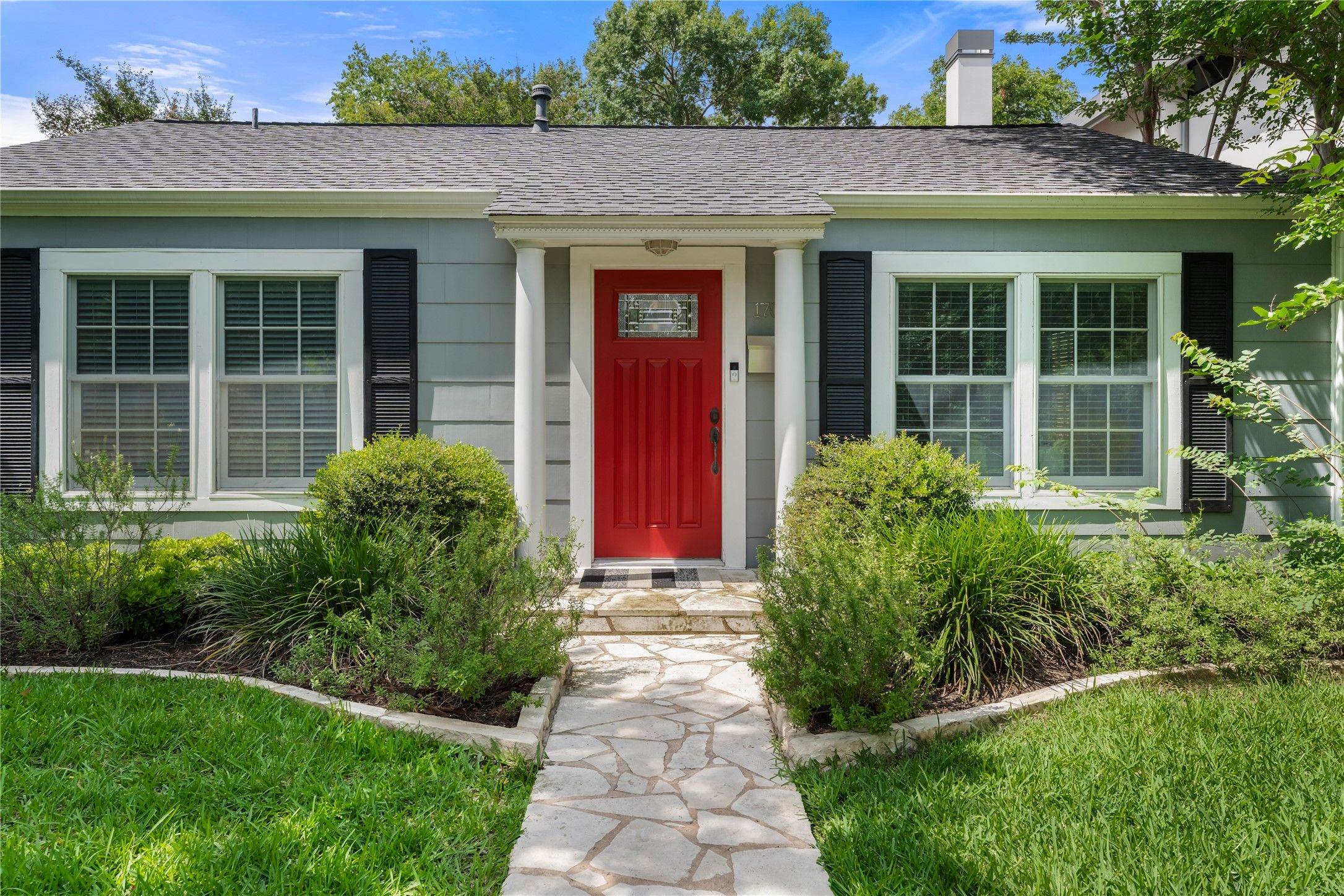 1701 W 33rd Street