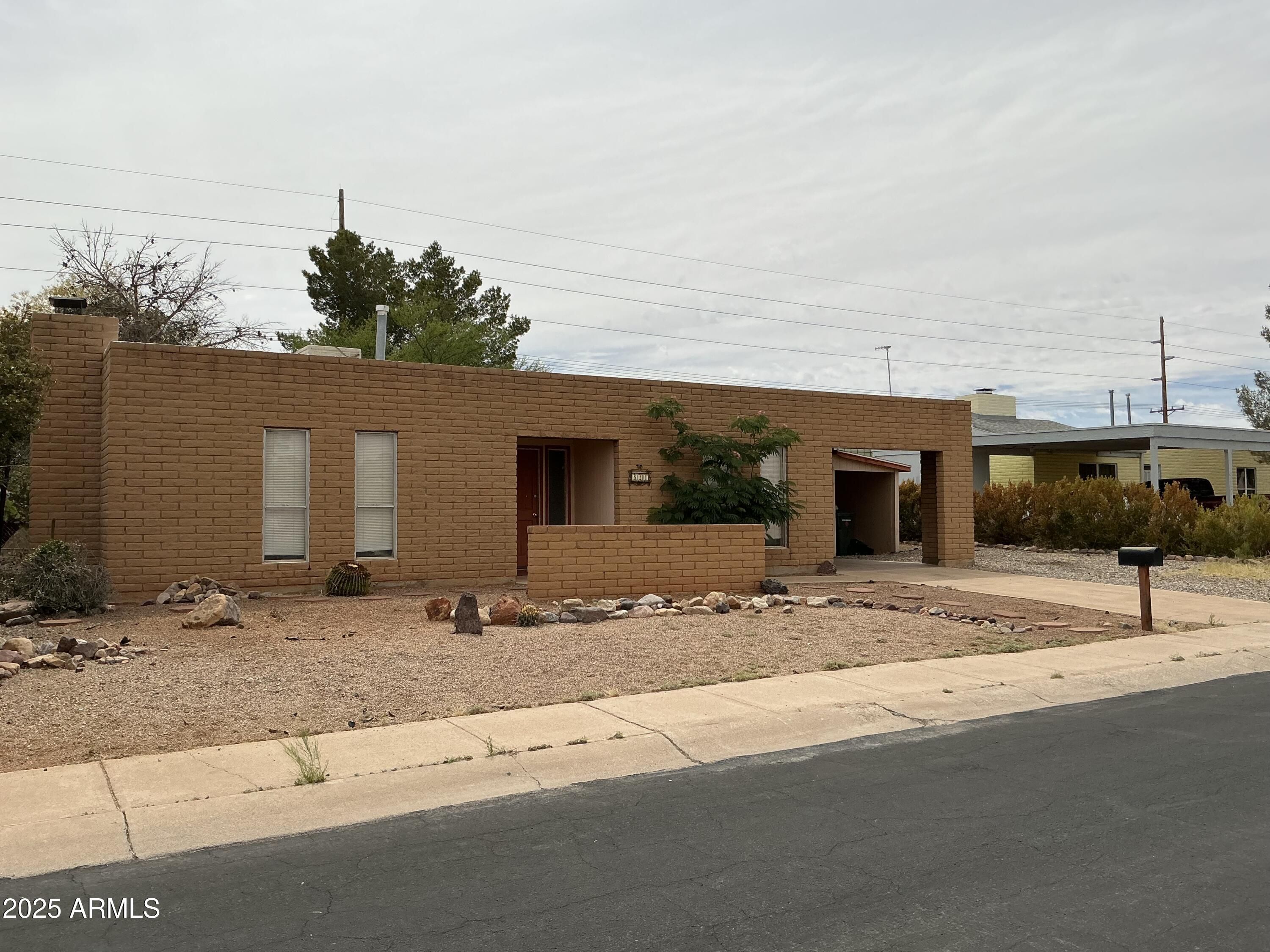 831 S Calle Virada --