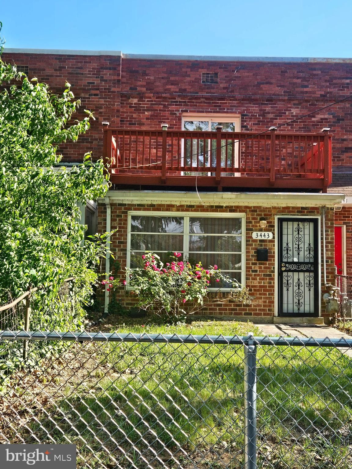 3443 Clay Street Ne