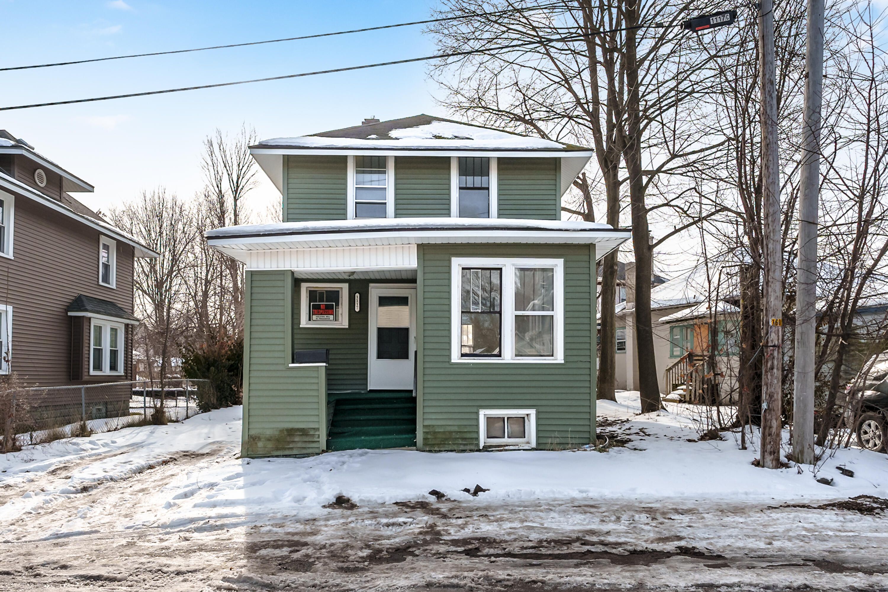1117 Cadillac Street