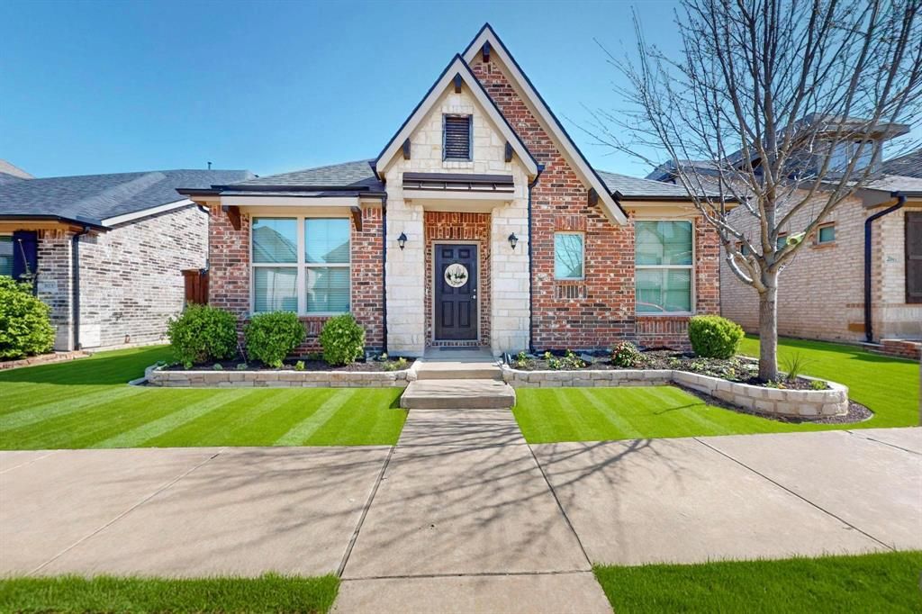 2037 Barx Drive