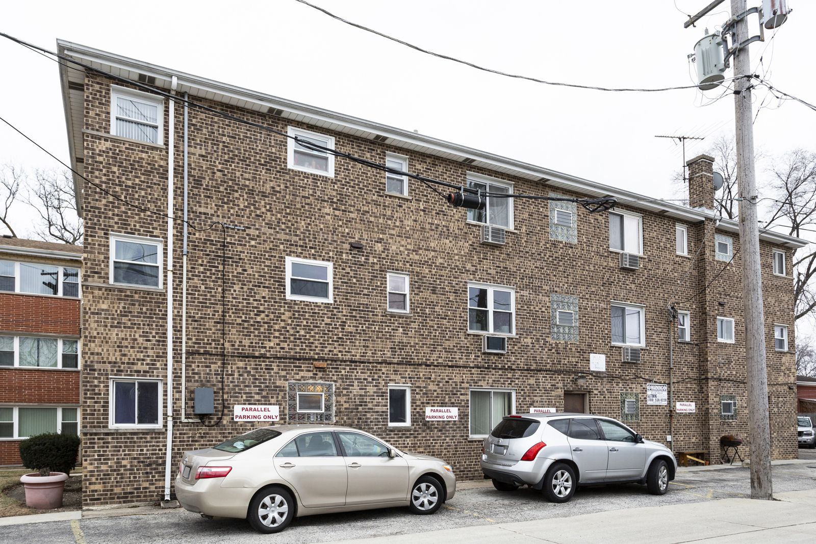 2440 River Road 3E