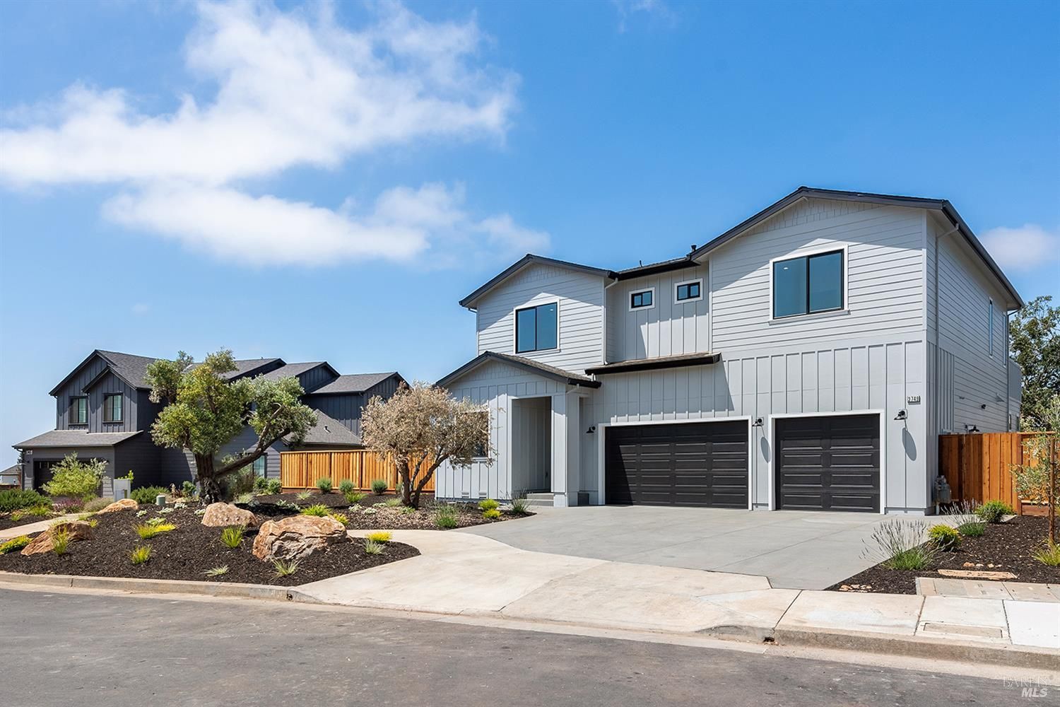 3749 Sawgrass Place