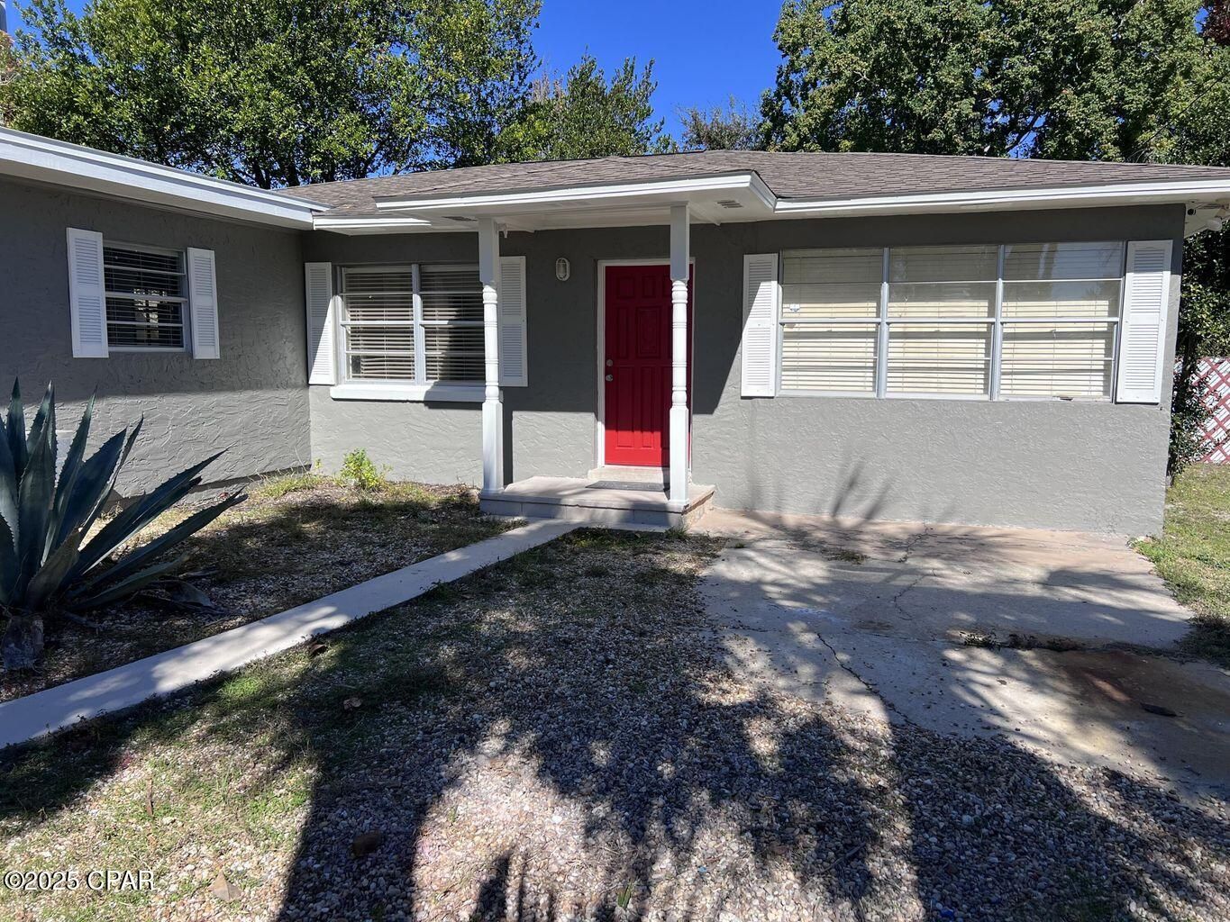 16910 Castile Avenue