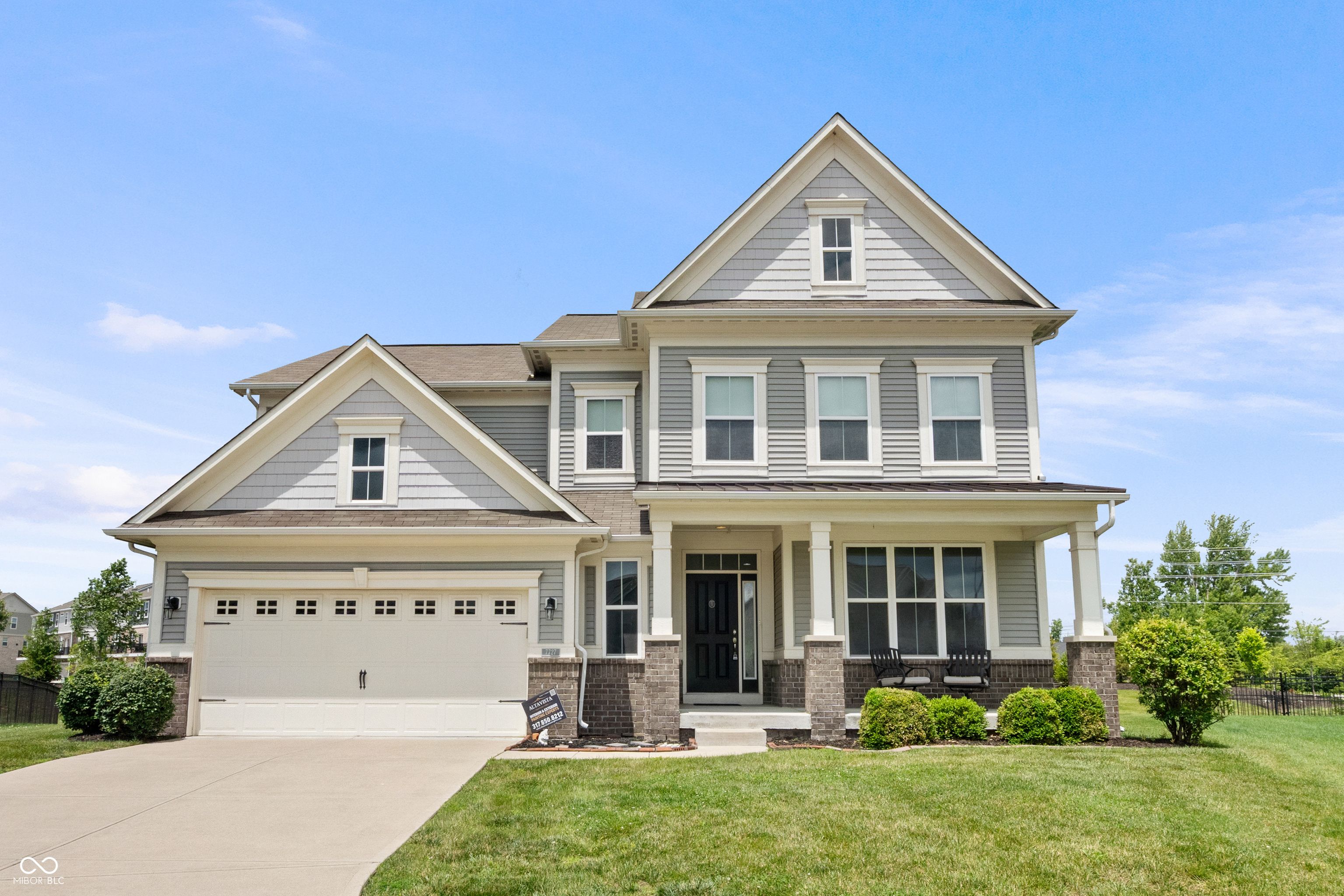 7727 Tanager Court