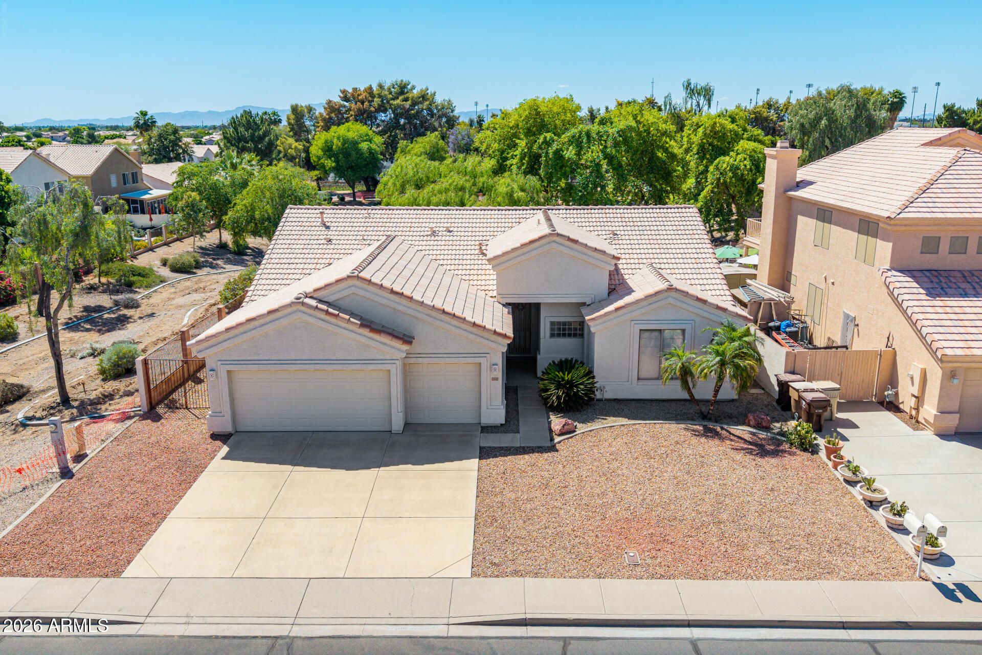 15842 N 76th Lane