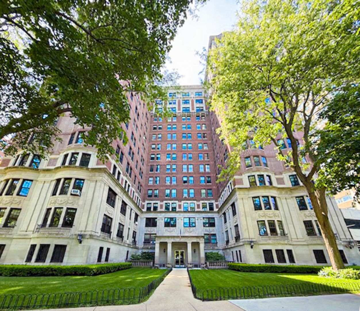 5000 N Marine Drive 14E