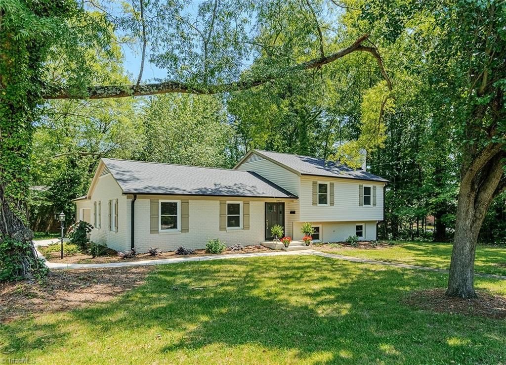 2804 Edgewood Avenue