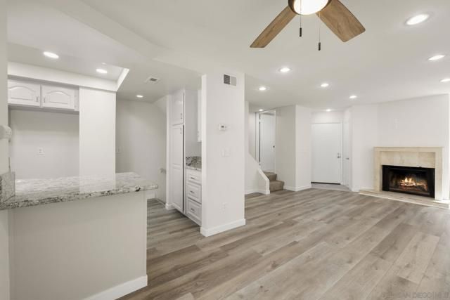 8365 Broadway 22