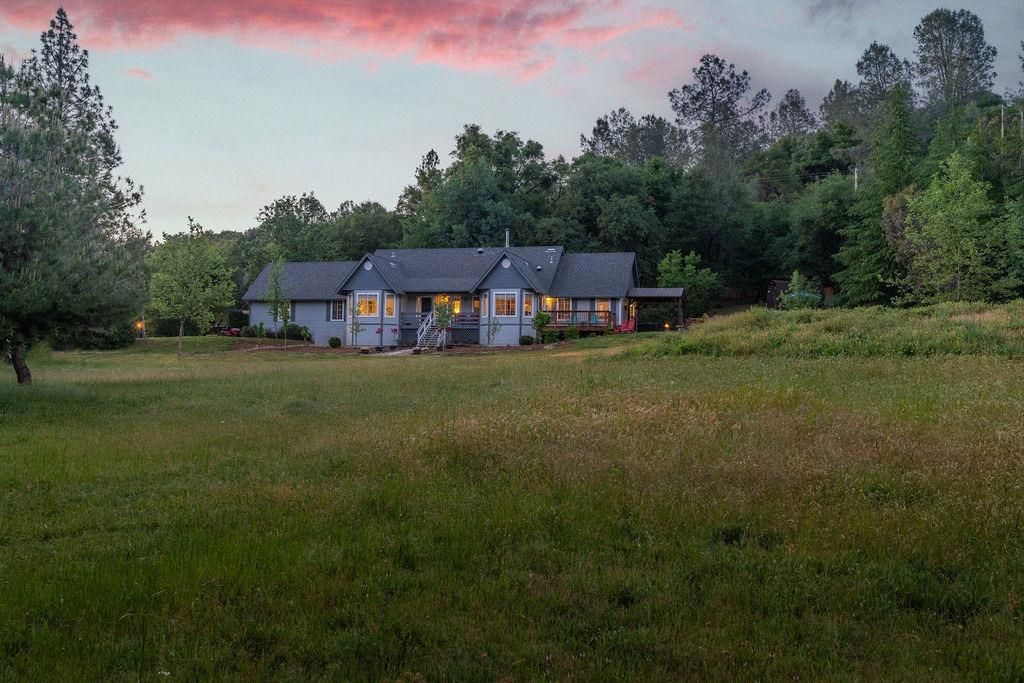 19780 Meadowood Drive