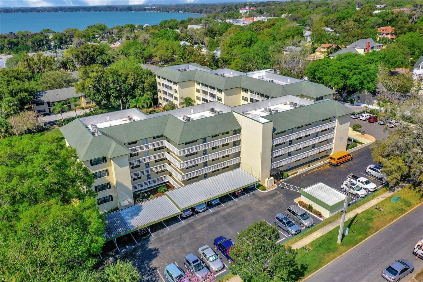 101 N Grandview Street 308