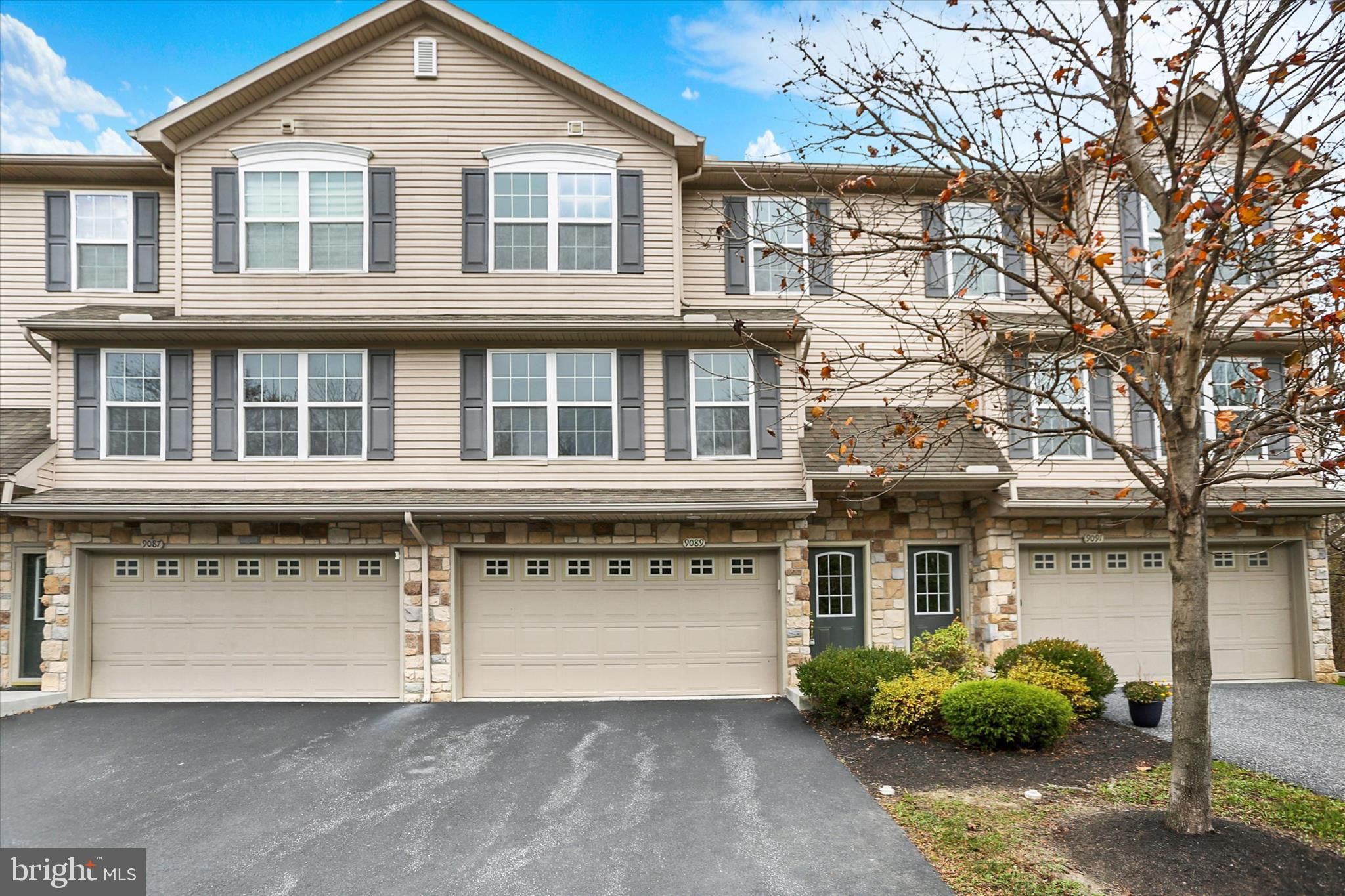 9089 Joyce Lane