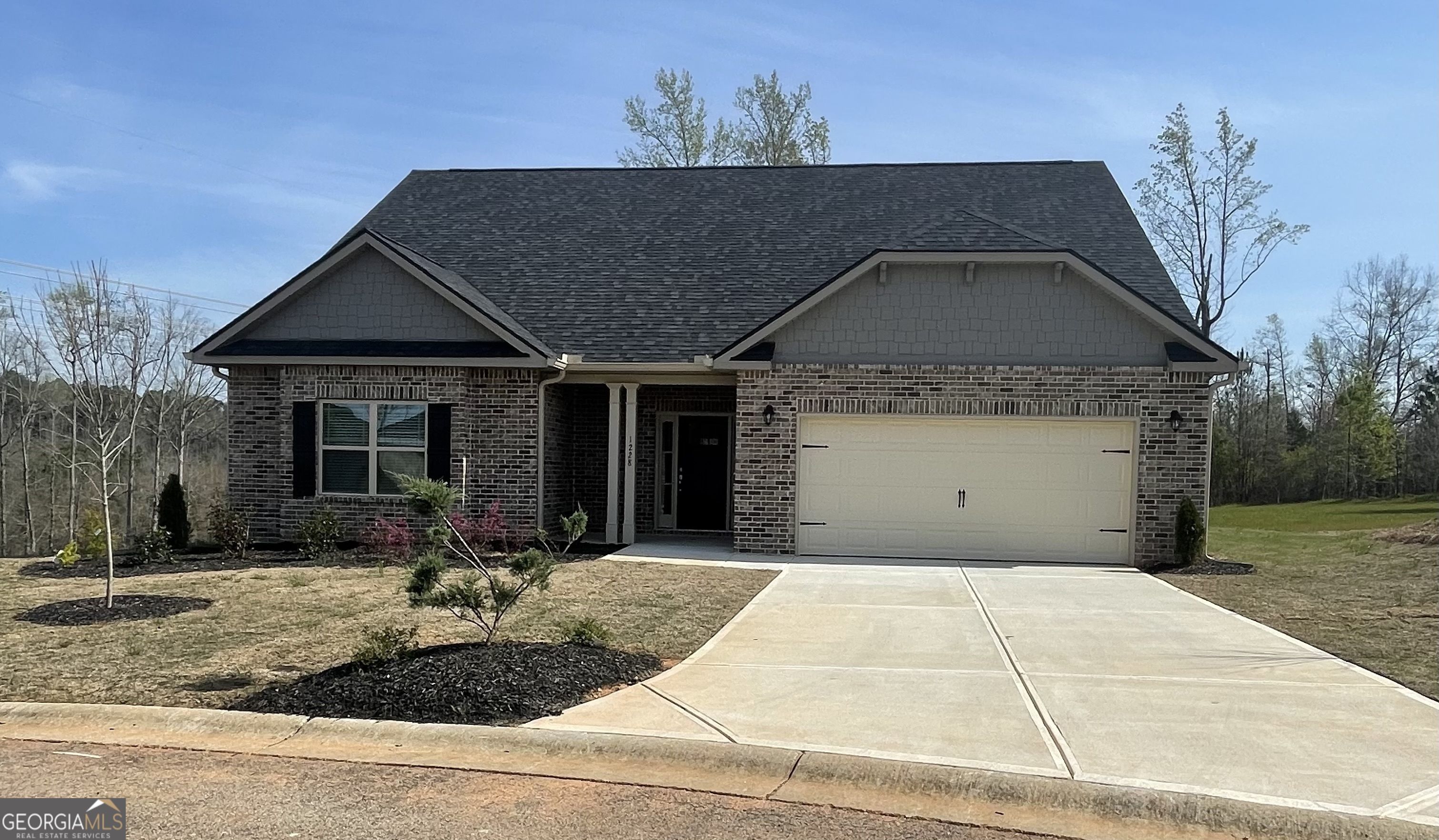 1228 Hembree Way 53