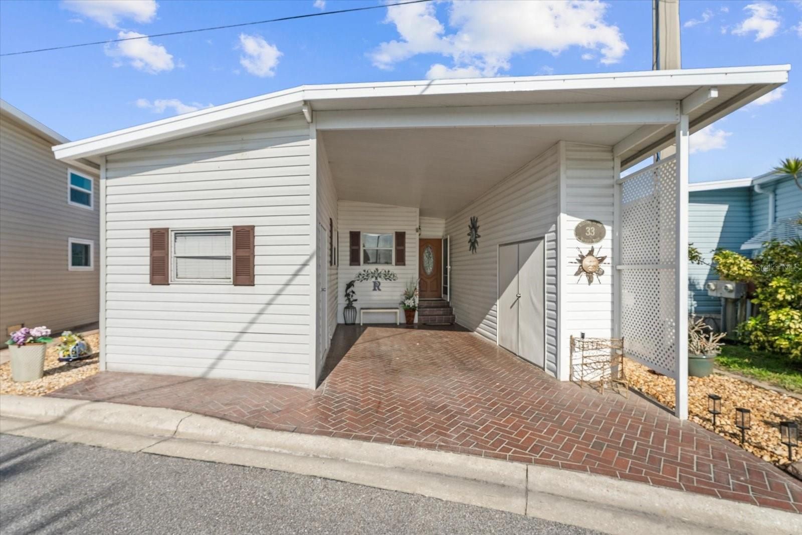 33 N Starboard Drive