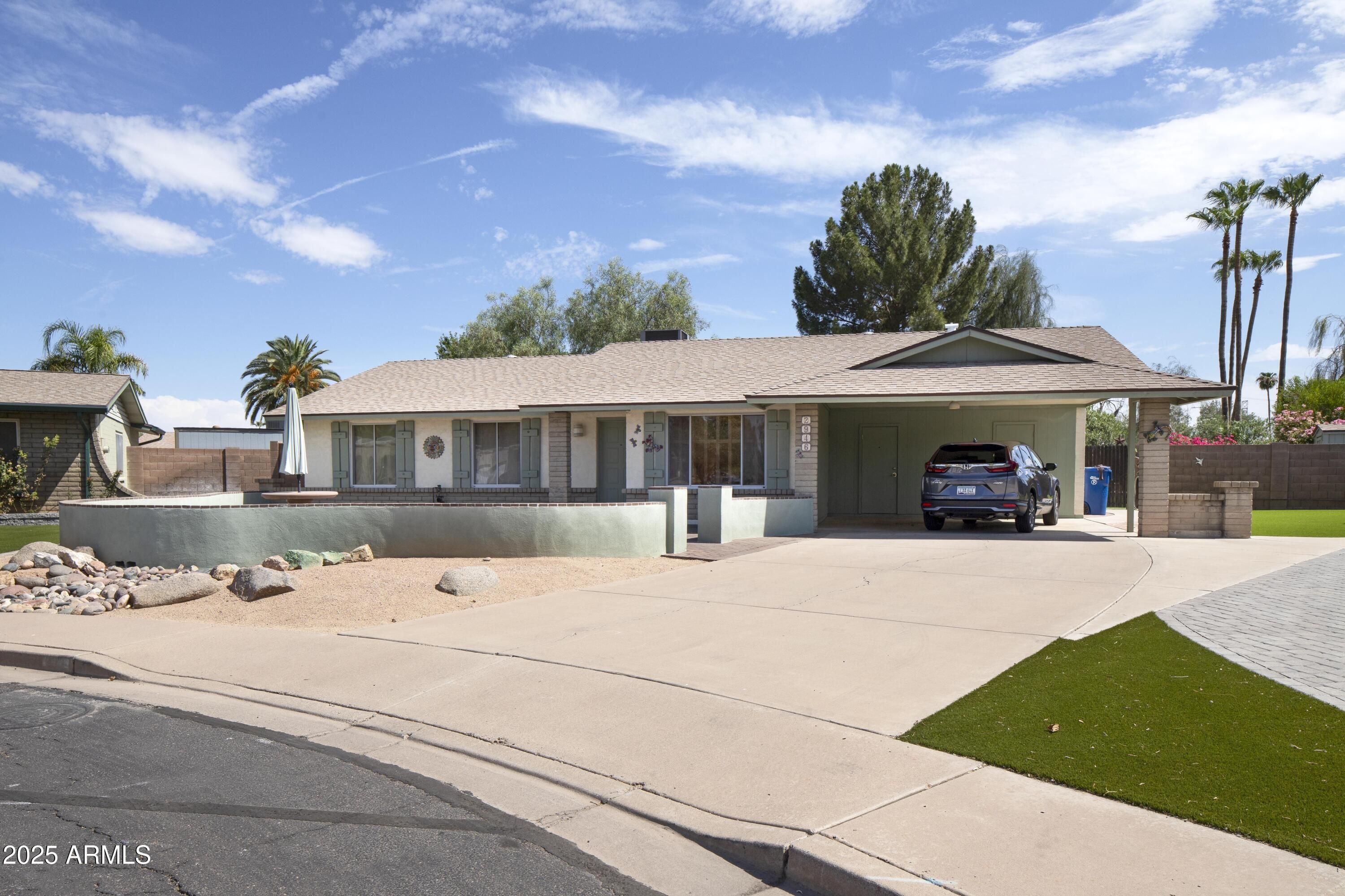 2946 S Estrella Circle