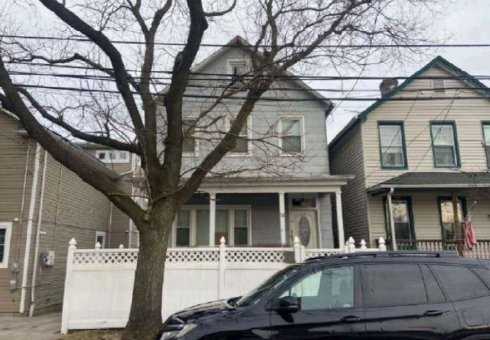 39 Osgood Avenue