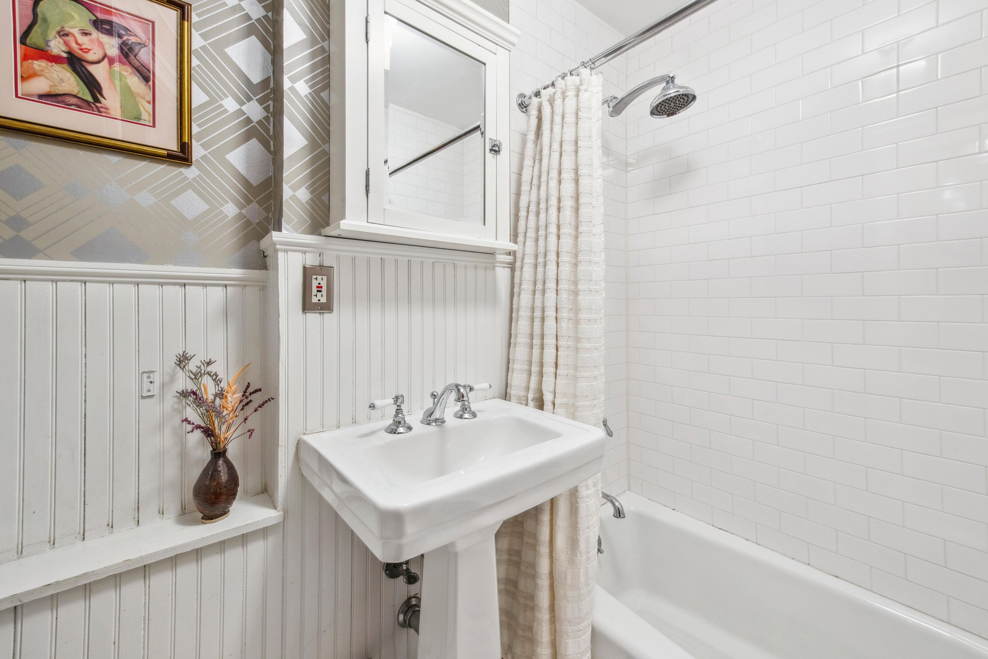 344 W 49th Street 3f