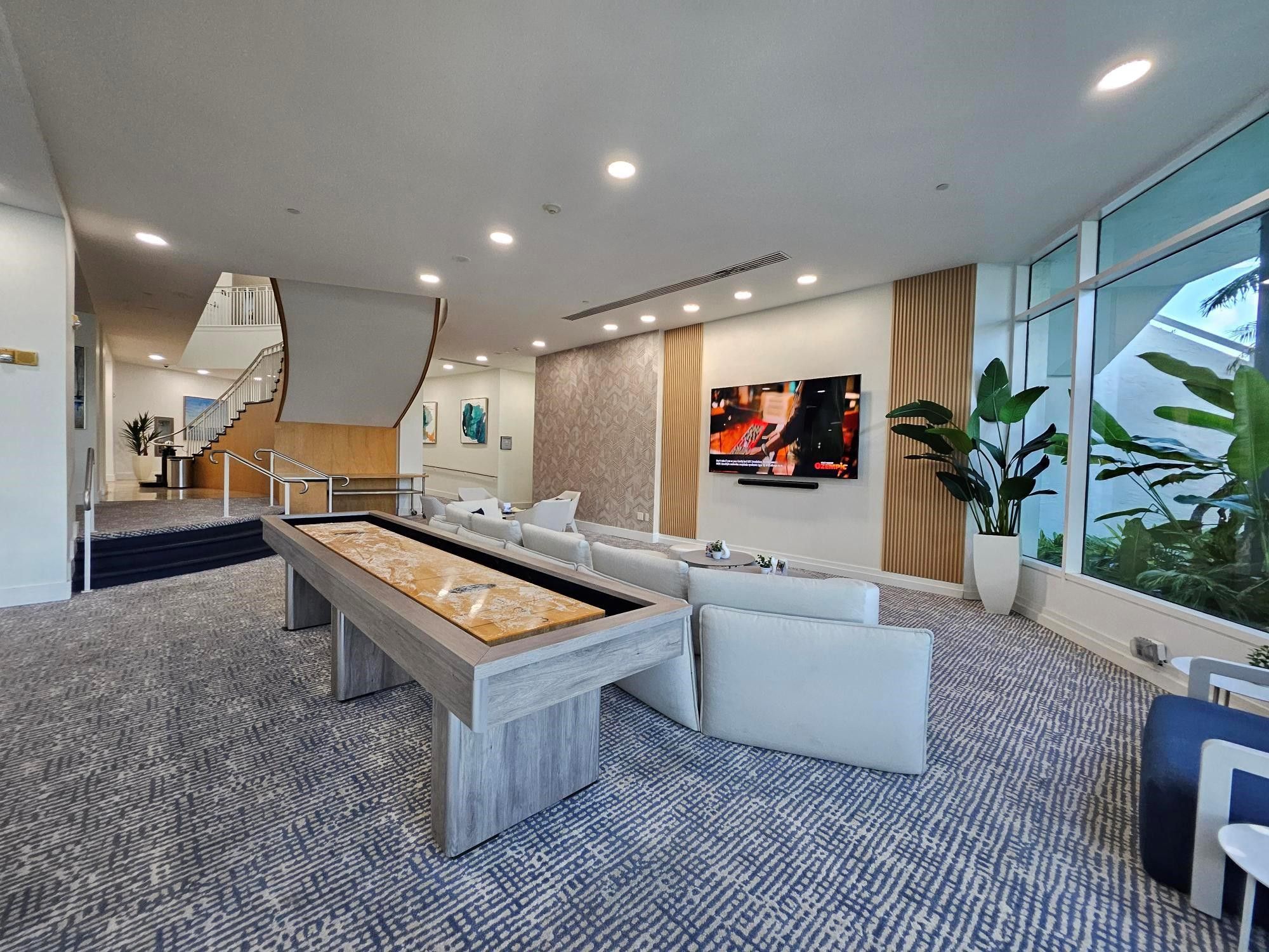 2670 E Sunrise Boulevard 1105