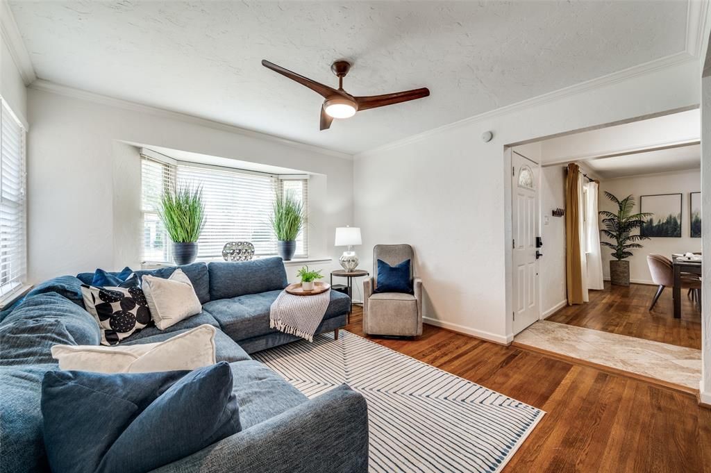 1306 Northlake Drive