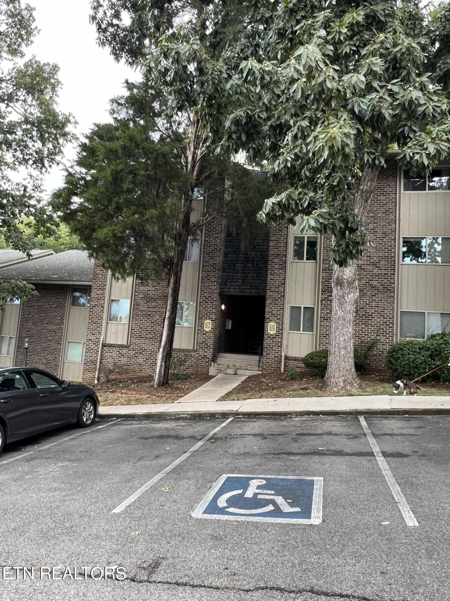 3636 Taliluna Ave 518