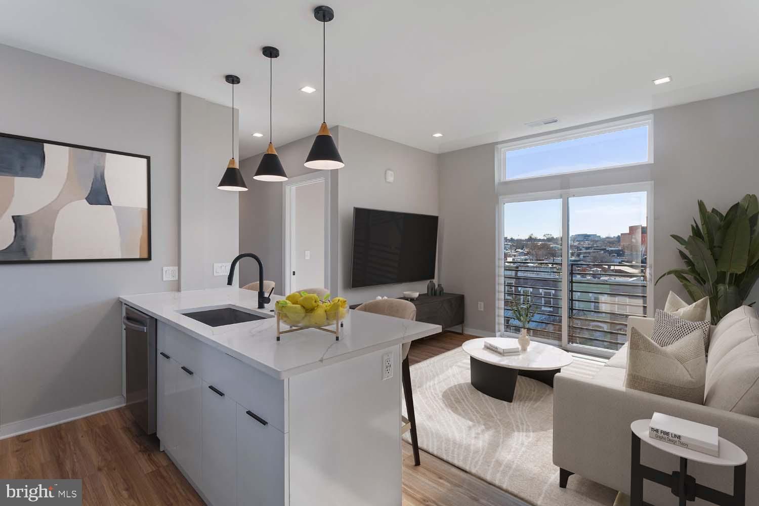 1358 Florida Avenue Ne 202