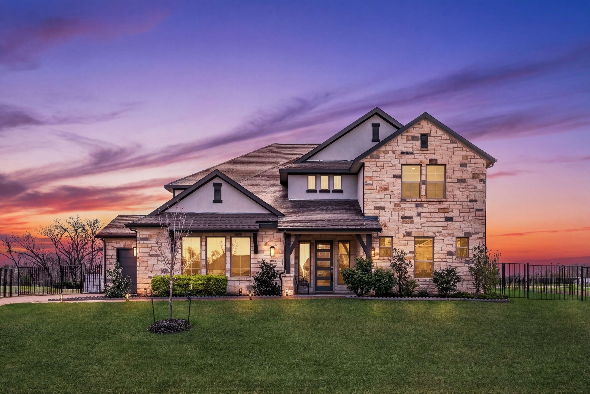 1060 Moon Deck Trail