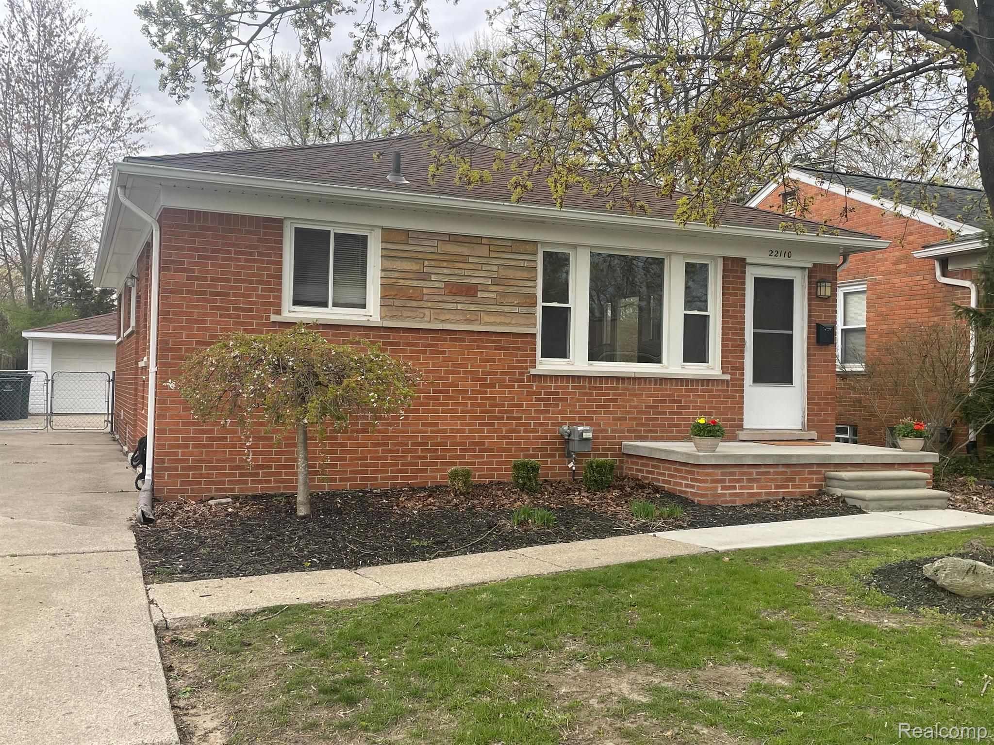 22110 Elizabeth Street