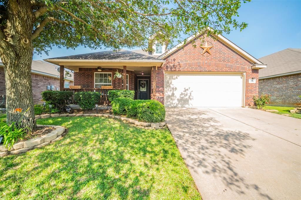 12128 Rowsley Lane