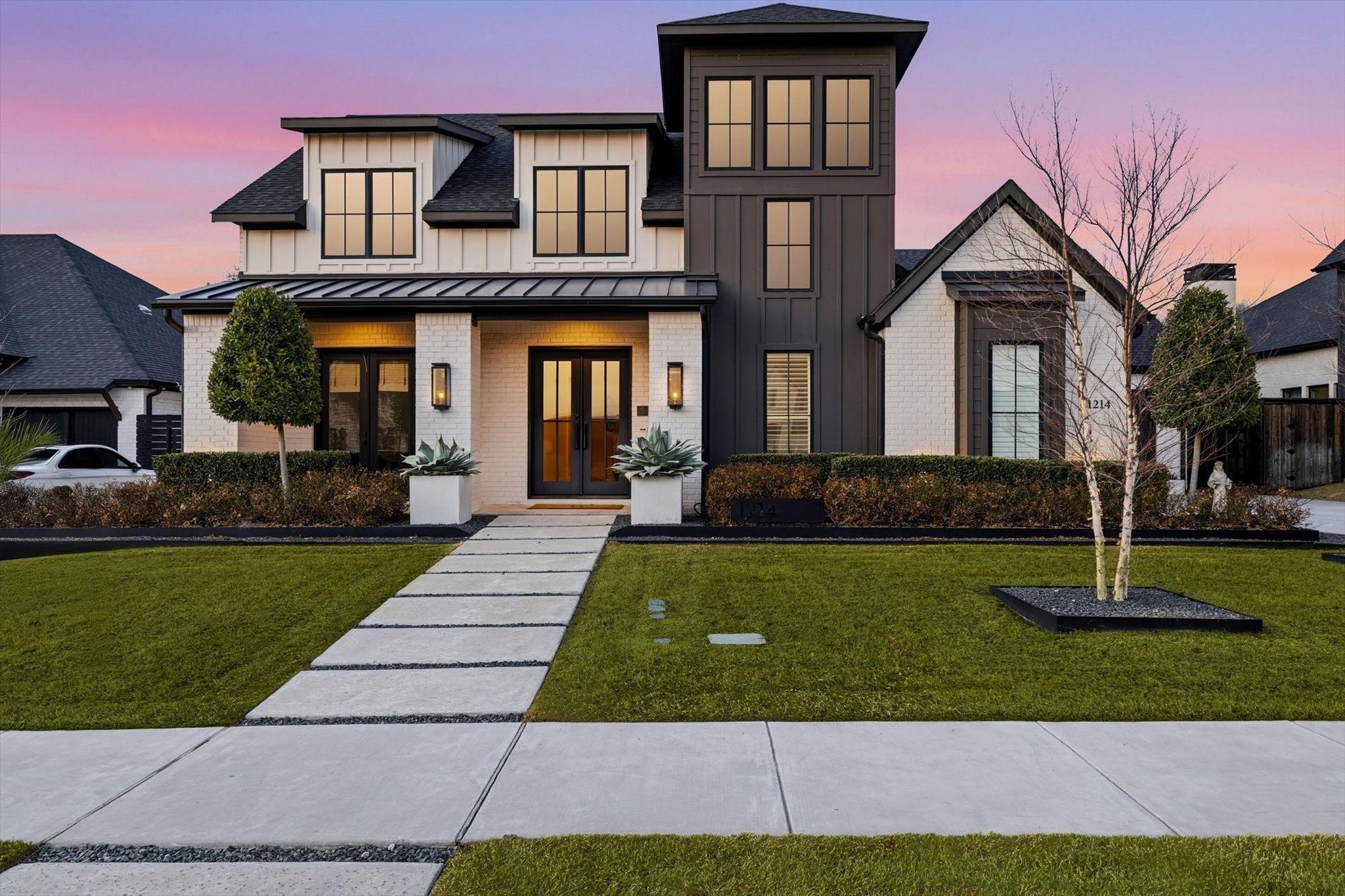 1214 Whisper Rock Drive