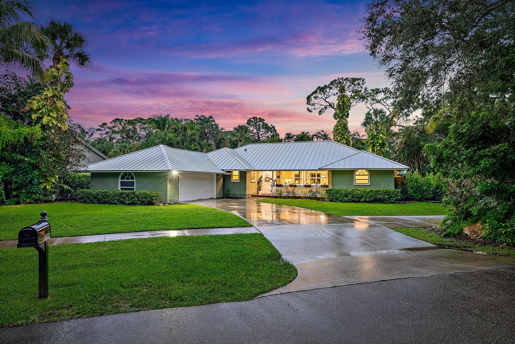 18020 Crown Quay Lane