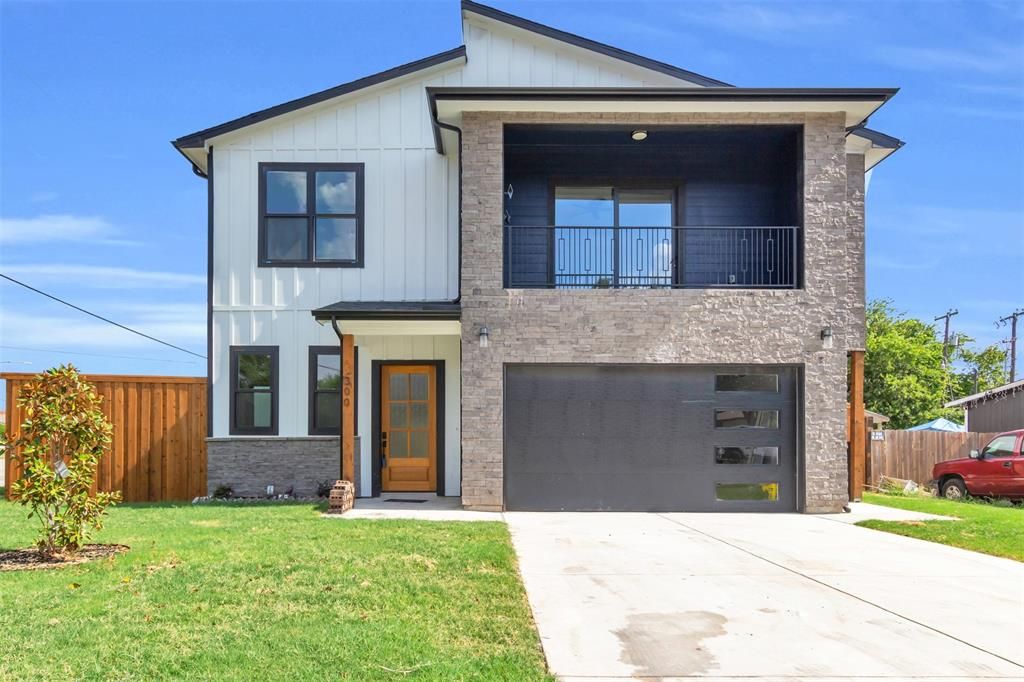 300 Cresthill Drive