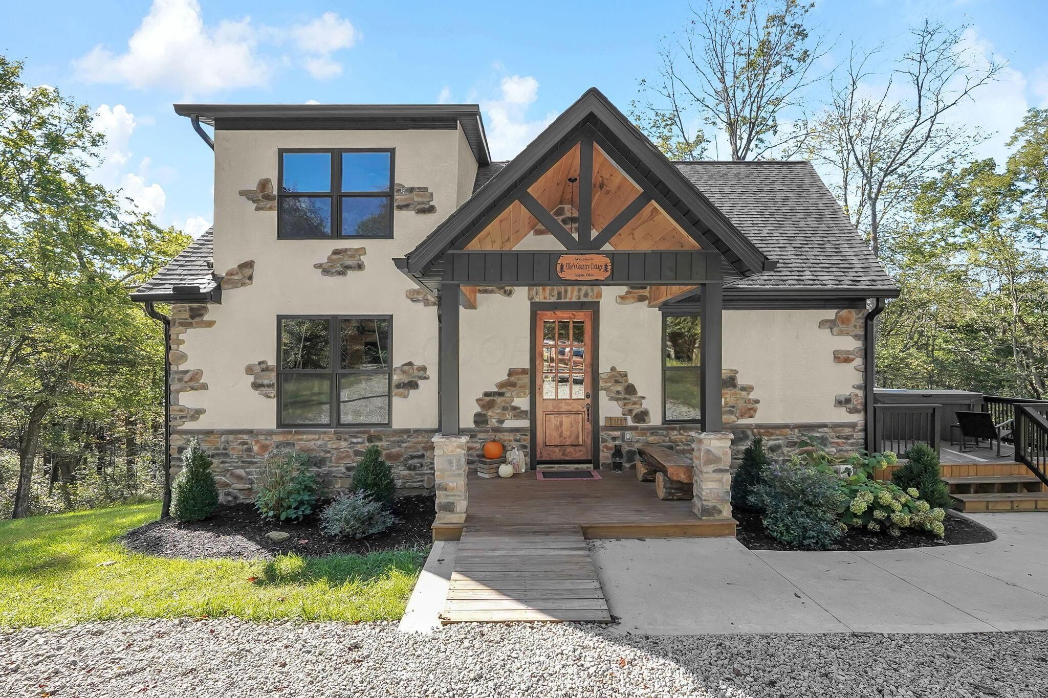 5808 Township Road 250