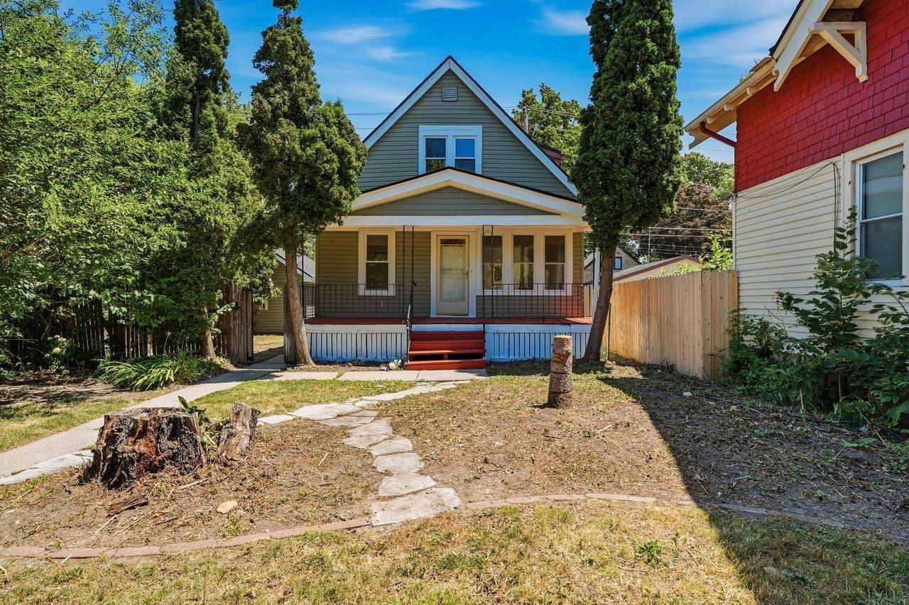 2118 S 68th Street